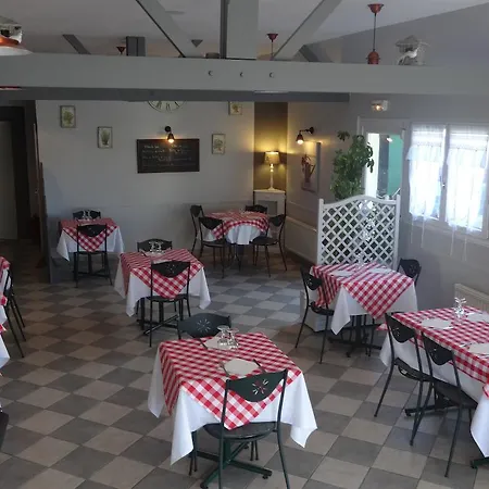 Le Manoir Szálloda