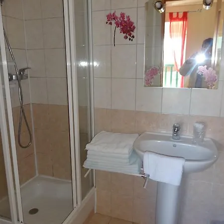 Le Manoir Szálloda